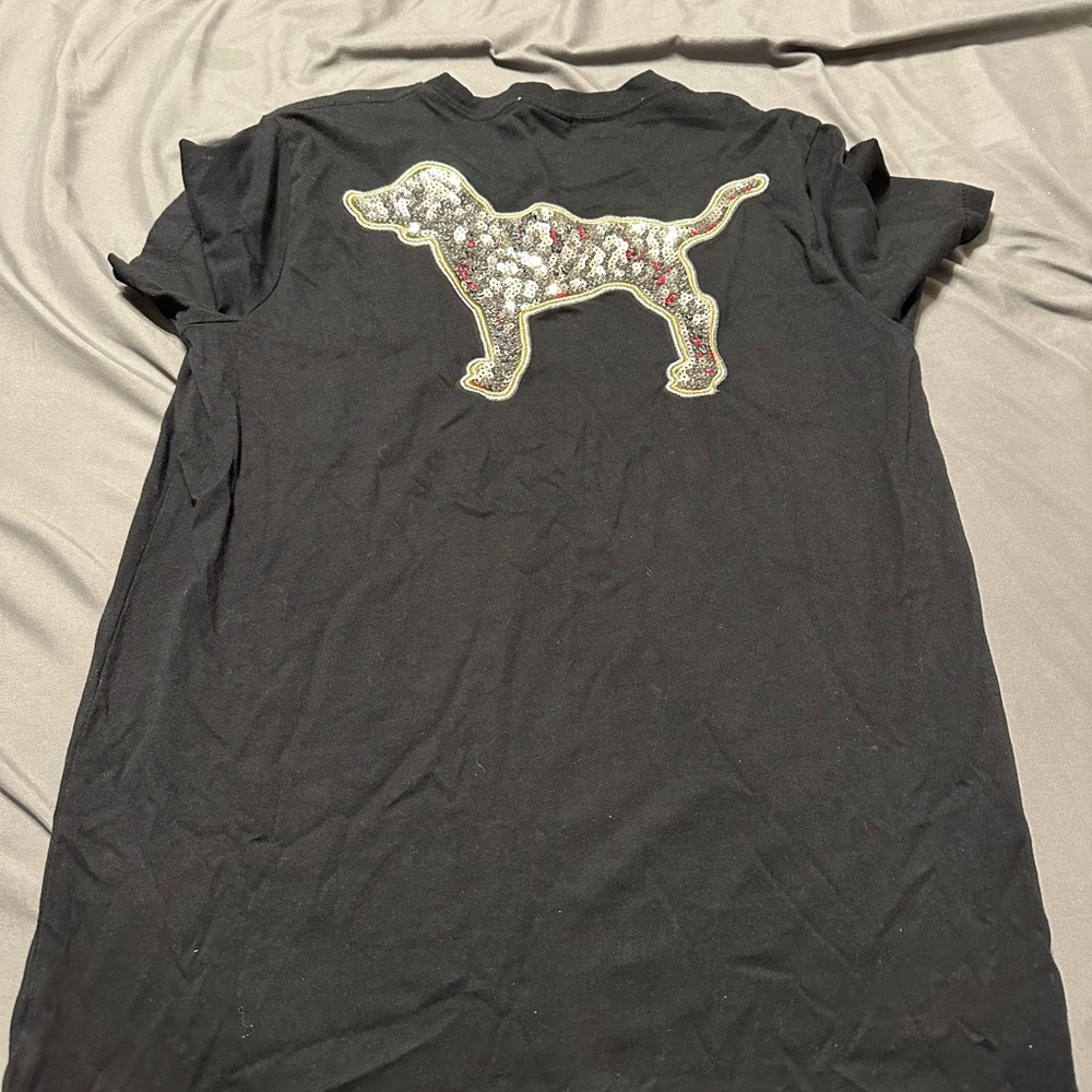 size xs pink fancy tee shirt slightly worn